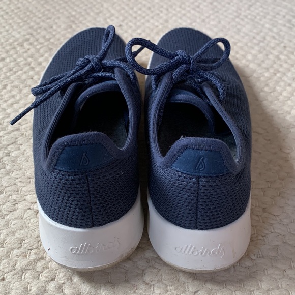 Allbirds, navy, women’s 8 - Picture 3 of 4